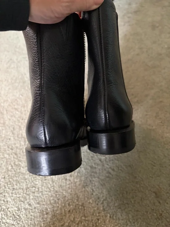 FRYE AND CO. Black Leather Women's Zip Ankle Boots - Picture 4 of 5